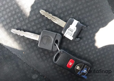 2011 Nissan Versa 1.8S из США, поврежденный, VIN 3N1BC1CP5BL440528